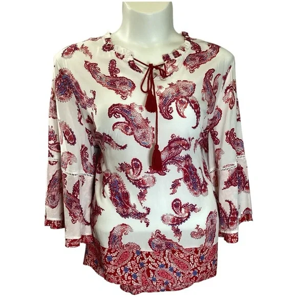 Plus Size, Cato Red and White Patterned Blouse, 3X - Picture 2 of 10